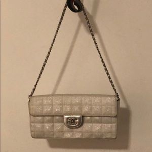 Chanel Quilted CC logo travel line chain🎊sALE